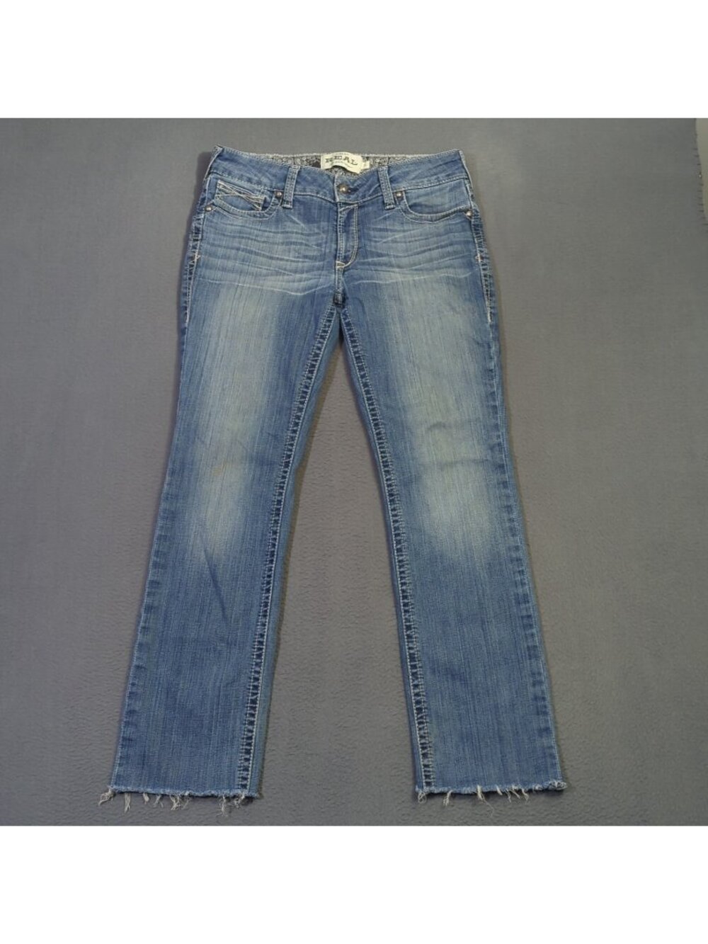 Ariat Jeans Women's 31L Blue R.E.A.L. Straight Leg Raw Hem Western Cowgirl Rodeo